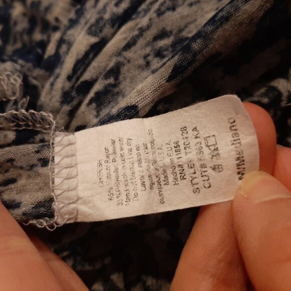 3/$20 CHERISH Slouchy Burnout Tee Sheer Star Print Tie Hem Short Sleeve Top - Picture 9 of 11